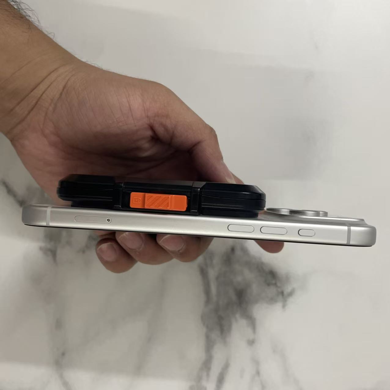 Spigen for MagSafe Wallet Heav - Heavy Equipment Bucket ulasan dan harga