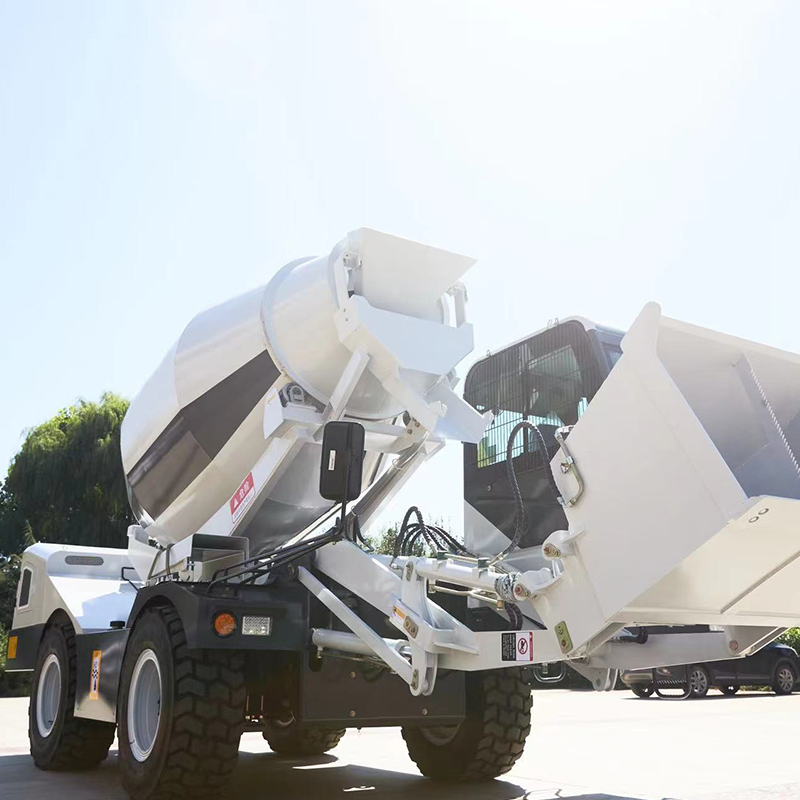 4-Wheel Drive Concrete Self-lo - Concrete Mixer Machine ulasan dan harga
